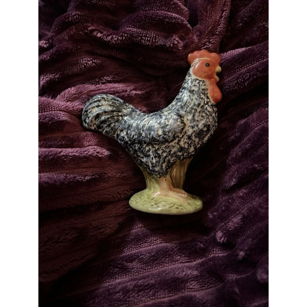 Isabelle de Borchgrave Small Creamer Chicken Hen Gray